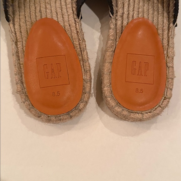 GAP Black Espadrille Leather Slide Sandals - Picture 8 of 12